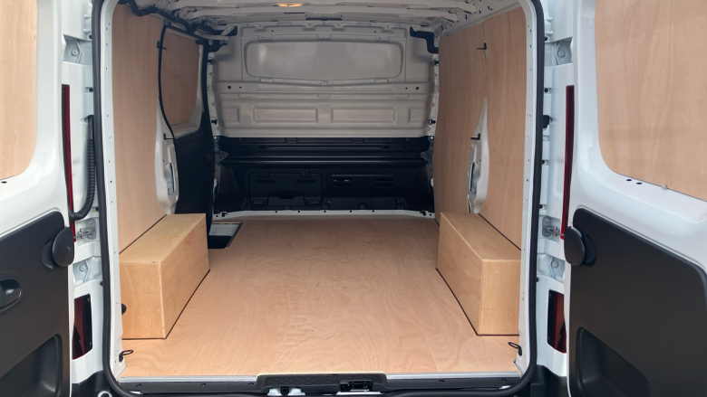 Renault Trafic Swb Diesel SL30 Blue dCi 150 Advance [Safety] Van EAG9